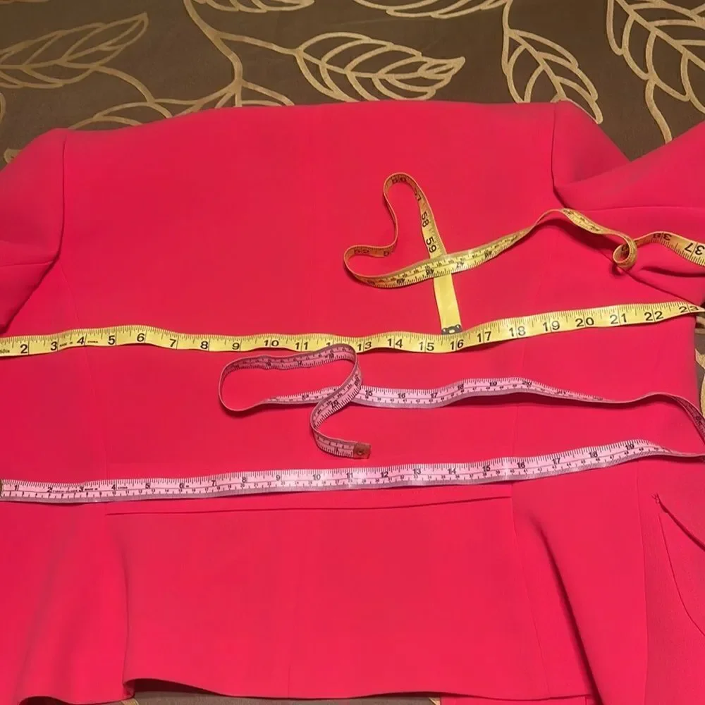 Tahari Arthur S Levine Pink Blazer